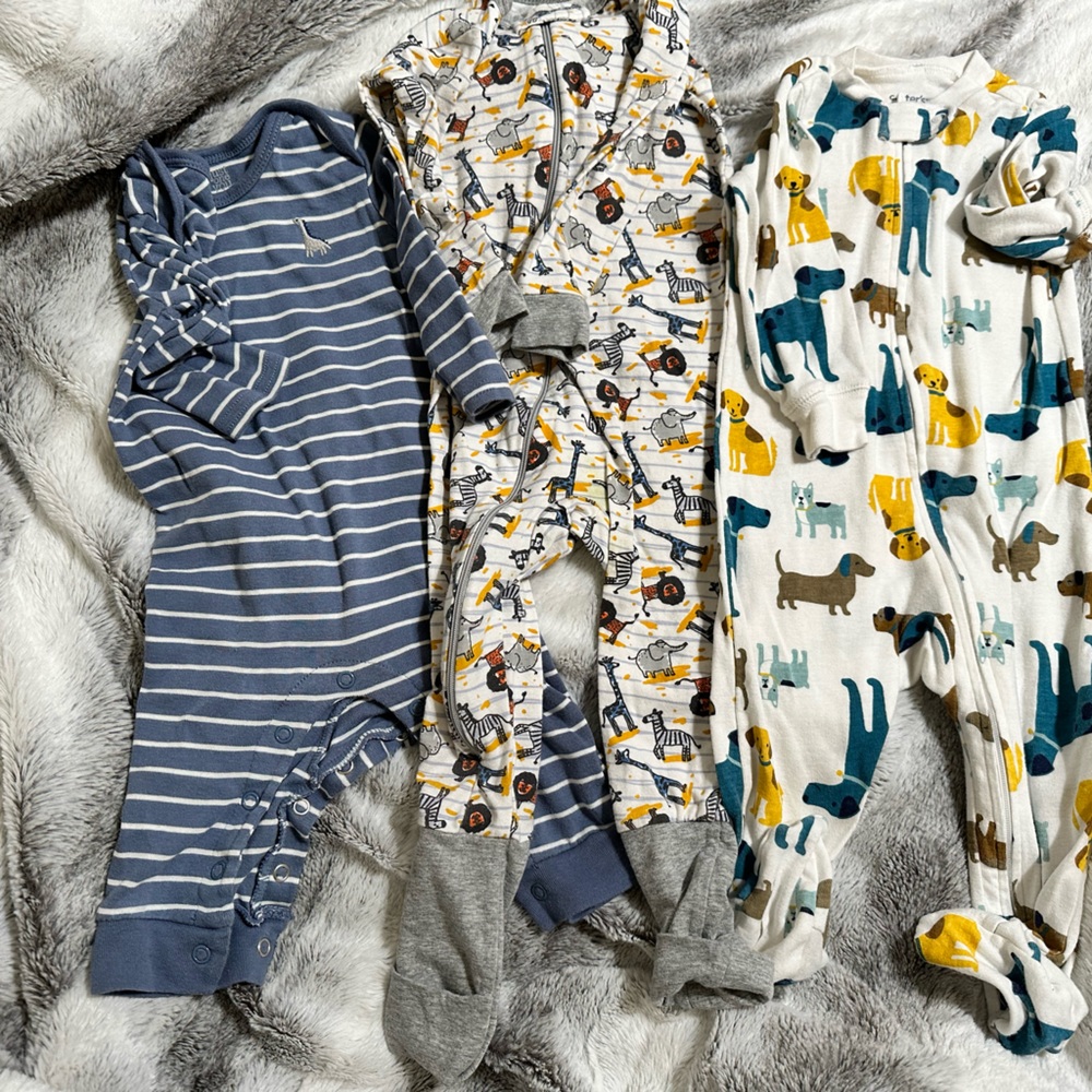 Set of 3 pajamas